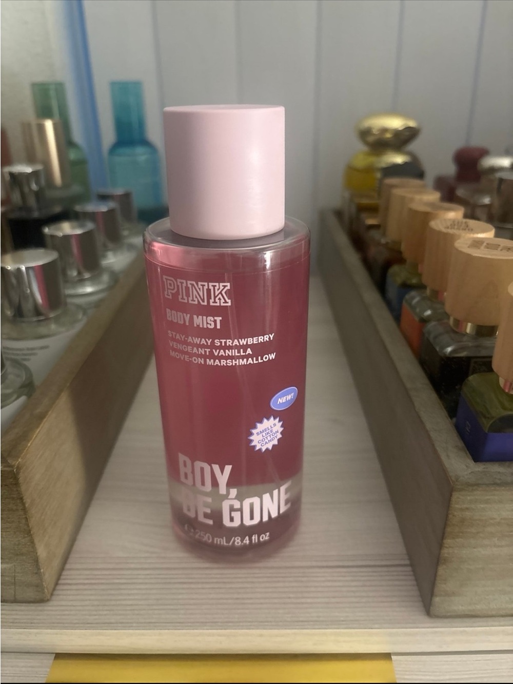 PINK Boy, Be Gone Body Mist - Pink